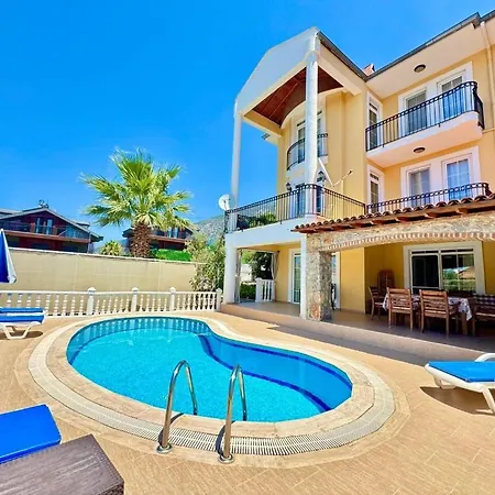 ヴィラ Defne 3 Oeluedeniz Private Pool *