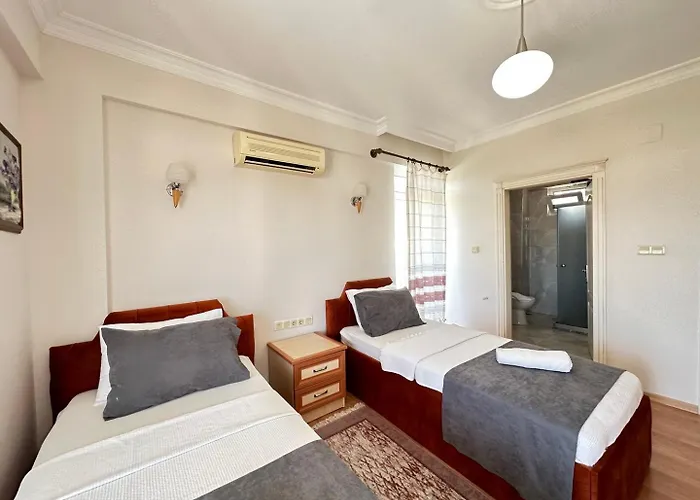 Defne 3 Oeluedeniz Private Pool Villa *