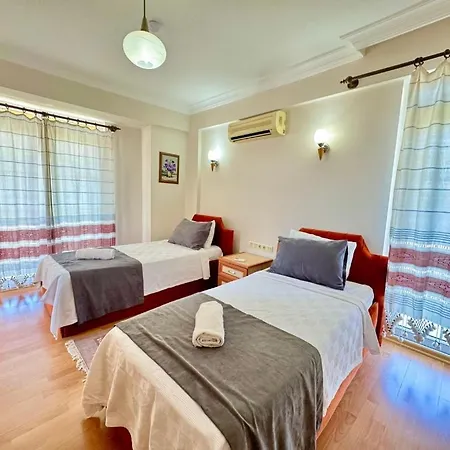 Vila Defne 3 Oeluedeniz Private Pool Fethiye